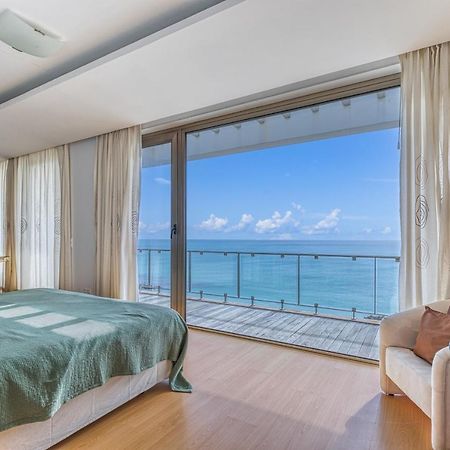 Вилла Luz Da Lua. Ocean Front Luxury. Private Pool. Экстерьер фото